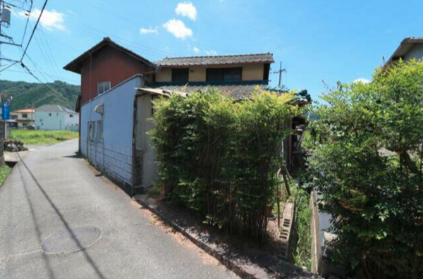 福山市駅家町大字坊寺、土地の画像です