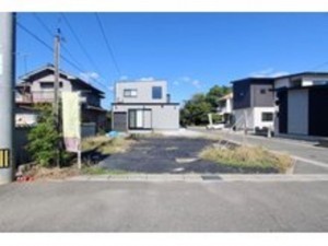 福山市御幸町大字上岩成、土地の前面道路を含む現地写真画像です