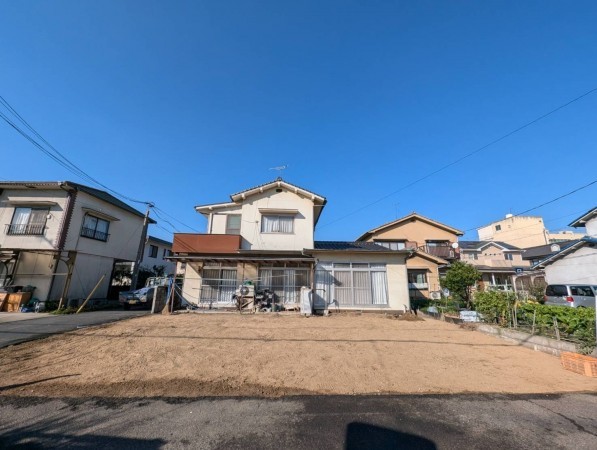 福山市神辺町川南、中古一戸建ての外観画像です