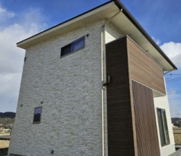 福山市、中古一戸建ての外観画像です