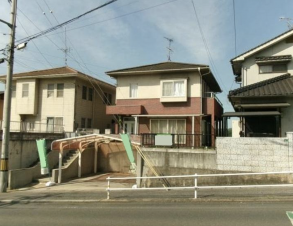 福山市坪生町、中古一戸建ての画像です