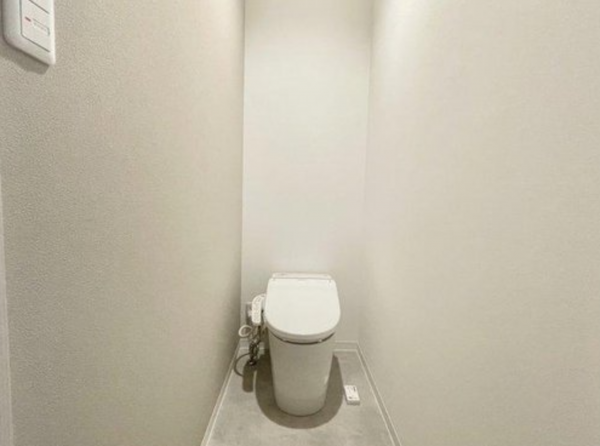 福山市駅家町大字万能倉、新築一戸建てのトイレ画像です