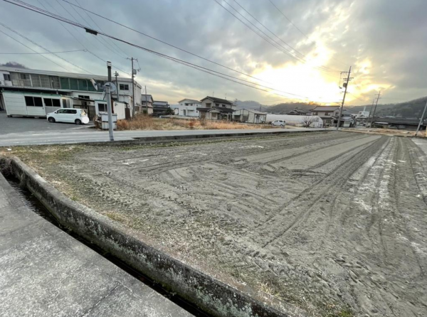 福山市新市町大字下安井、土地の画像です