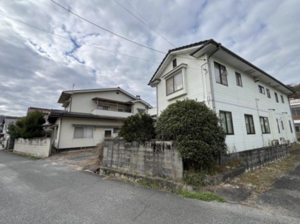 福山市新市町大字新市、中古一戸建ての画像です