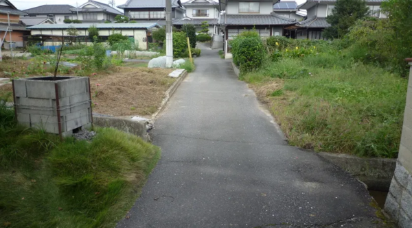 福山市駅家町大字近田、土地の画像です