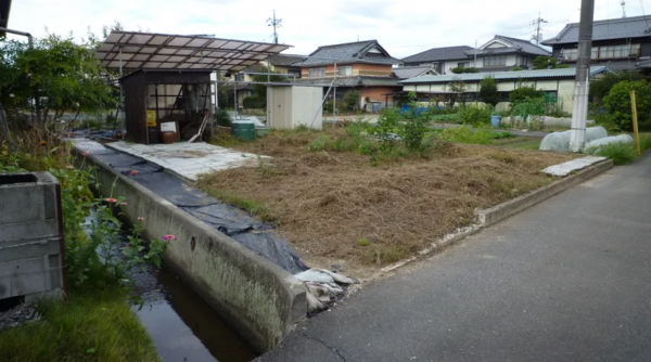 福山市駅家町大字近田、土地の画像です