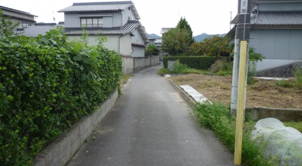 福山市駅家町大字近田、土地の画像です