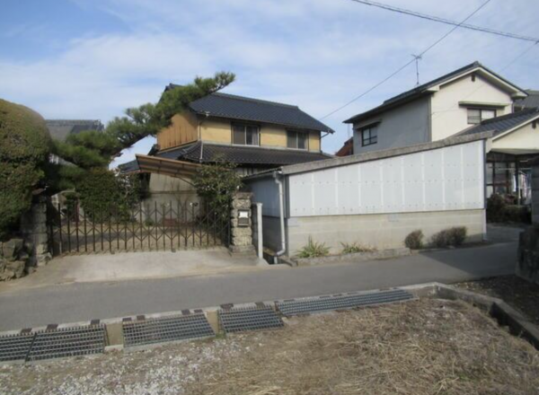 福山市御幸町大字下岩成、土地の画像です