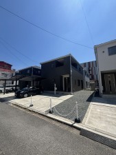 府中市元町、中古一戸建ての外観画像です