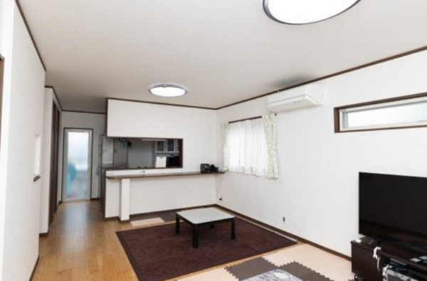 福山市新市町大字戸手、中古一戸建ての画像です