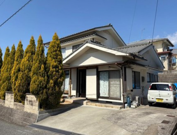 福山市駅家町大字弥生ケ丘、中古一戸建ての画像です