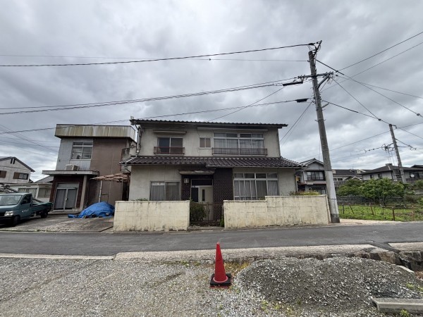 福山市神辺町川南、中古一戸建ての画像です