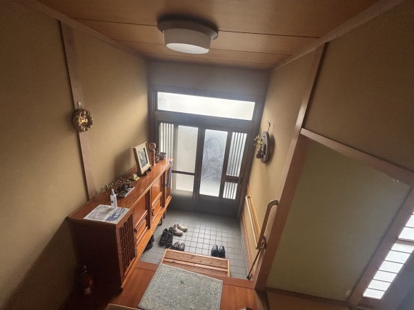 福山市駅家町大字法成寺、中古一戸建ての玄関画像です