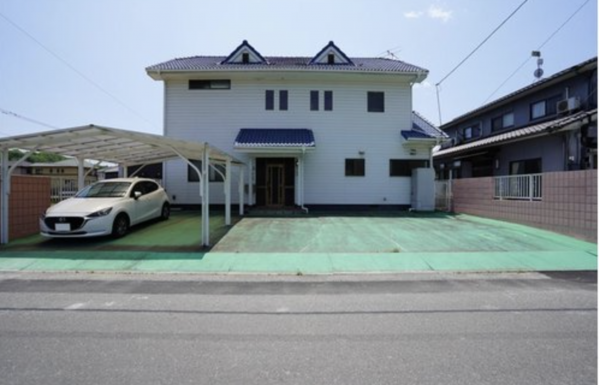 福山市坪生町、中古一戸建ての画像です