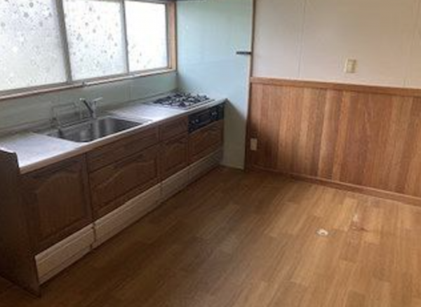 福山市新市町大字常、中古一戸建ての画像です