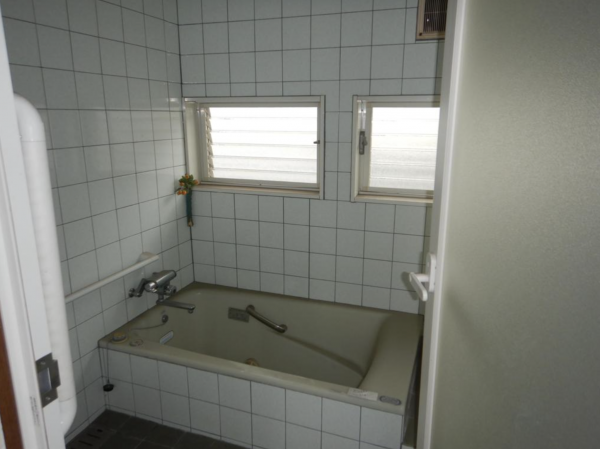 福山市、中古一戸建ての画像です