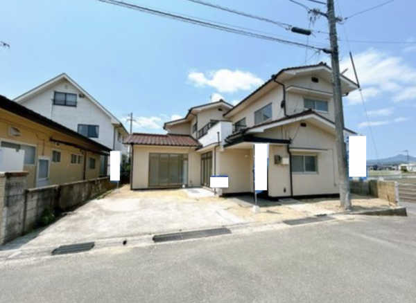 福山市御幸町大字下岩成、中古一戸建ての画像です