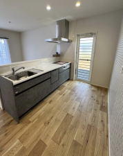 福山市加茂町字上加茂、新築一戸建てのキッチン画像です