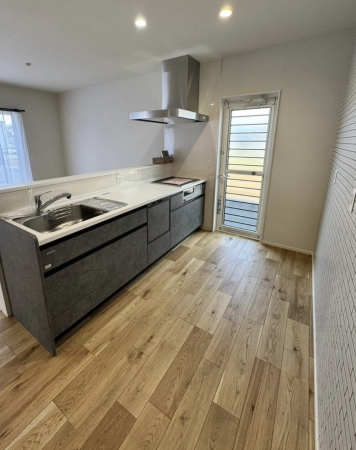 福山市加茂町字上加茂、新築一戸建てのキッチン画像です