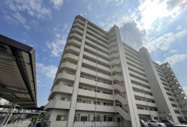福山市、マンションの外観画像です