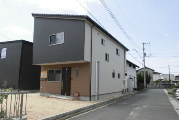 福山市御幸町大字中津原、中古一戸建ての画像です