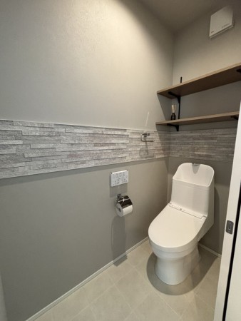 福山市駅家町大字中島、中古一戸建てのトイレ画像です