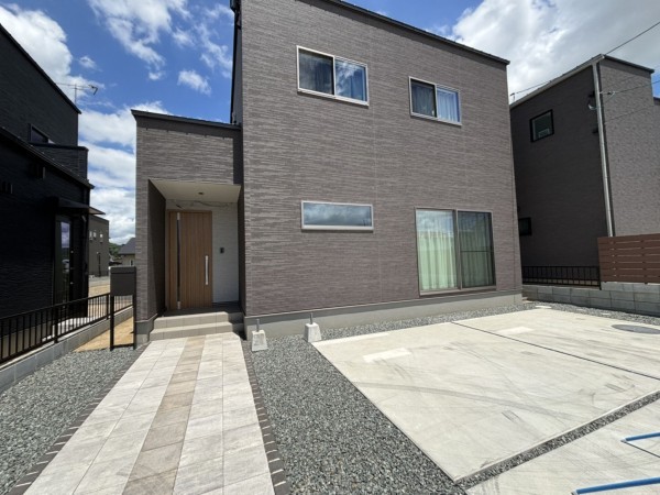 福山市駅家町大字中島、中古一戸建ての外観画像です