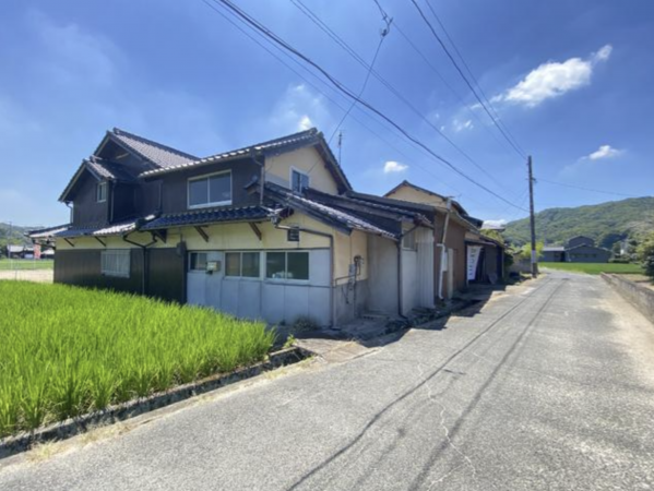 福山市新市町大字下安井、土地の画像です