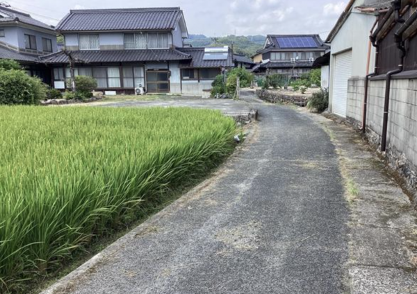 福山市新市町大字上安井、土地の画像です