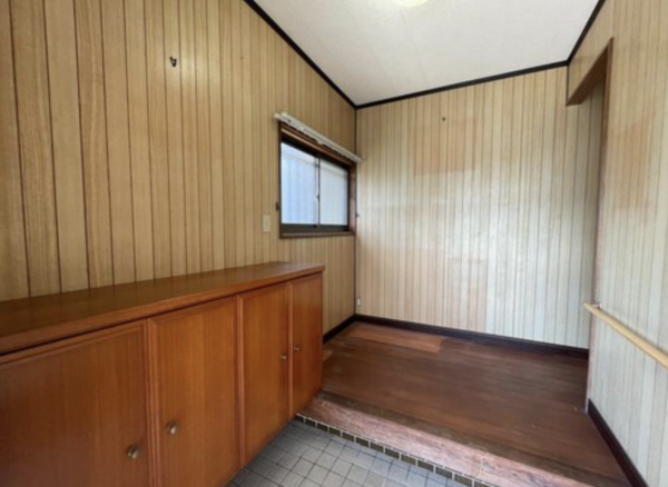 福山市新市町大字宮内、中古一戸建ての画像です