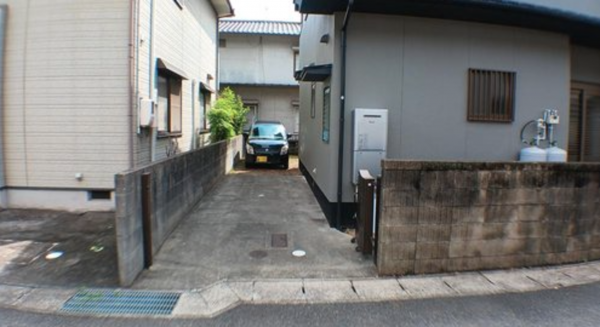 福山市千田町、中古一戸建ての画像です