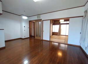 福山市山手町、中古一戸建ての画像です