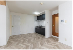 福山市日吉台、マンションのキッチン画像です