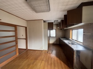 福山市駅家町大字上山守、中古一戸建てのキッチン画像です