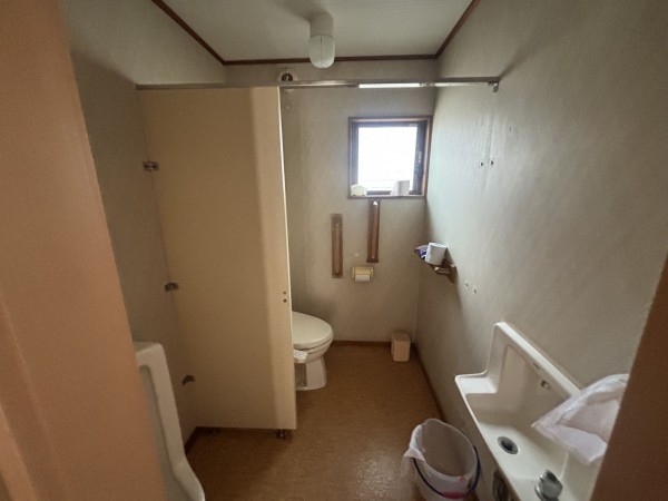 福山市駅家町大字上山守、中古一戸建てのトイレ画像です