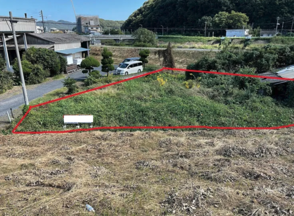 福山市御幸町大字中津原、土地の画像です