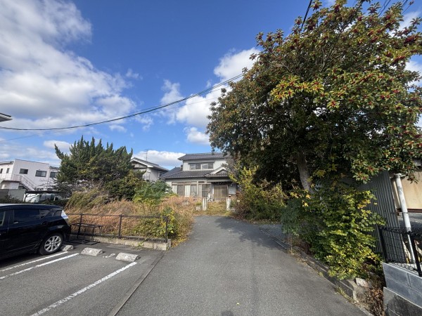 福山市御幸町大字上岩成、土地の画像です