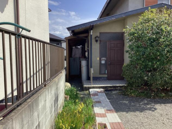 福山市神村町、中古一戸建ての画像です