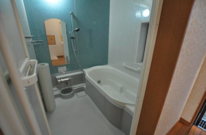 福山市御幸町大字上岩成、中古一戸建ての画像です