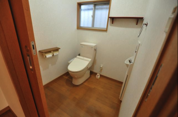 福山市御幸町大字上岩成、中古一戸建ての画像です