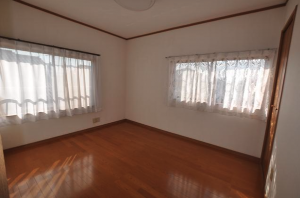 福山市御幸町大字上岩成、中古一戸建ての画像です