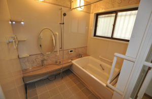 福山市御幸町大字上岩成、中古一戸建ての画像です