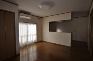 福山市御幸町大字上岩成、中古一戸建ての画像です