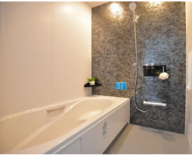 福山市南蔵王町、新築一戸建ての風呂画像です