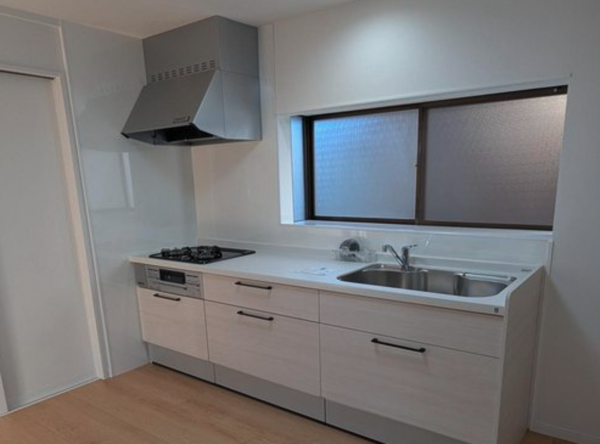 福山市東深津町、中古一戸建ての画像です