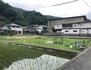福山市、土地の前面道路を含む現地写真画像です