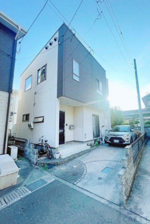 福山市新涯町、中古一戸建ての外観画像です