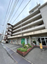 福山市南本庄、マンションの外観画像です