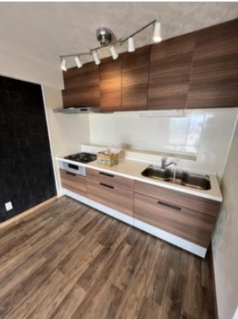 福山市日吉台、マンションのキッチン画像です