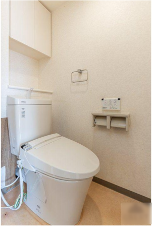 福山市入船町、マンションのトイレ画像です